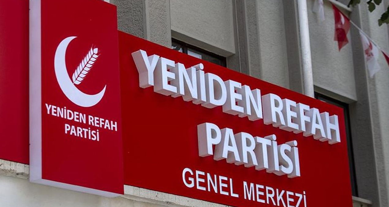 YRP'de istifa depremi sürüyor: 17 isim daha ayrıldı thumbnail