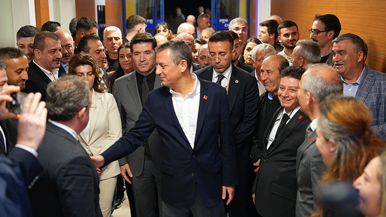 Özgür Özel, Trabzon'da