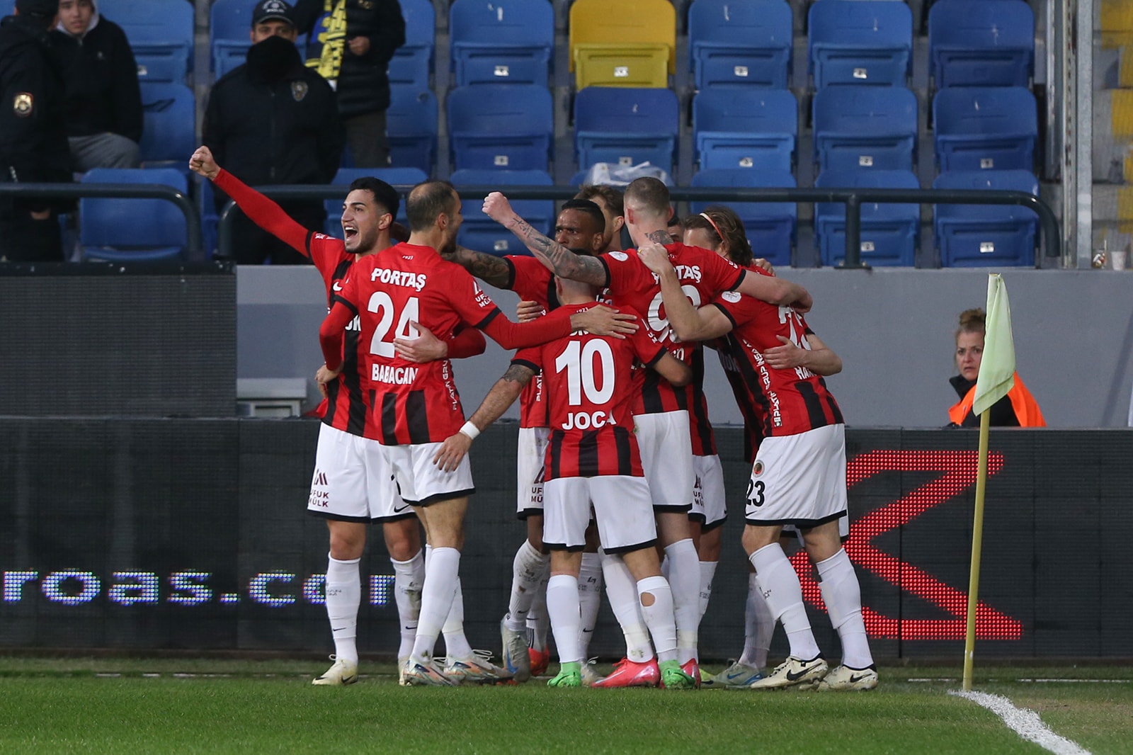 Ankara ekibinde ödeme krizi! İdmanı protesto ettiler