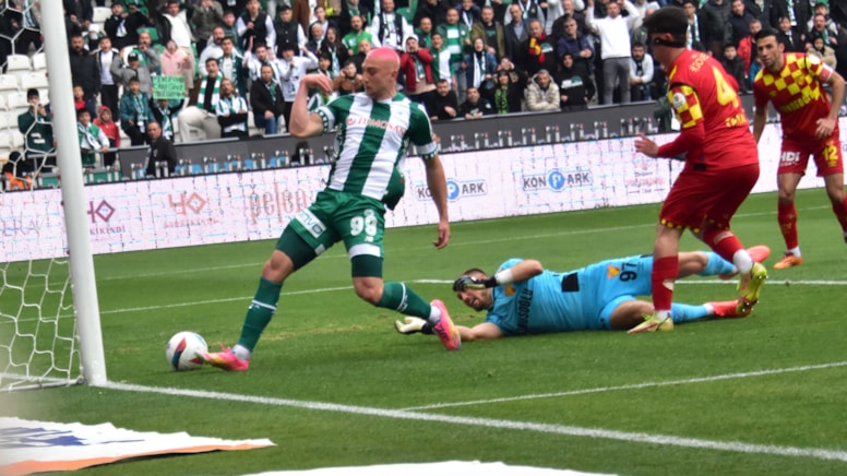 Konyaspor, Göztepe'nin hasretini katladı