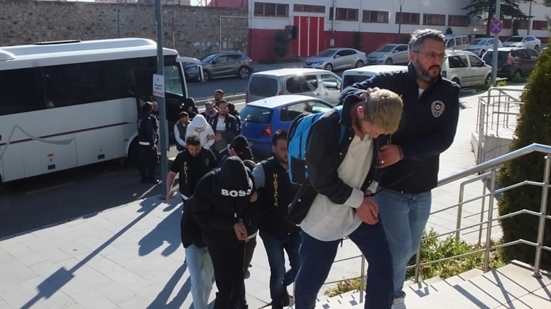 Nevşehir'de dolandırıcılık operasyonunda 15 gözaltı