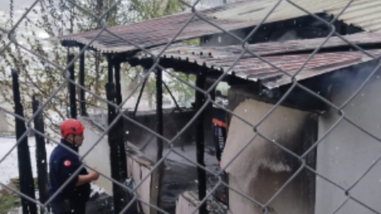 Sakarya'da yangın faciası: İki çocuk hayatını kaybetti