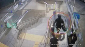 İstanbul'da skandal görüntüler: Metro istasyonuna çöp dolu poşet ve lastik attılar