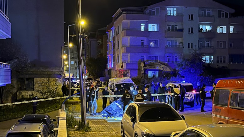 Samsun'da sokak ortasında dehşet: Boşanma aşamasındaki eşini silahla öldürdü