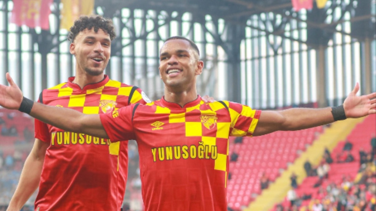 Göztepe'de Juan şoku