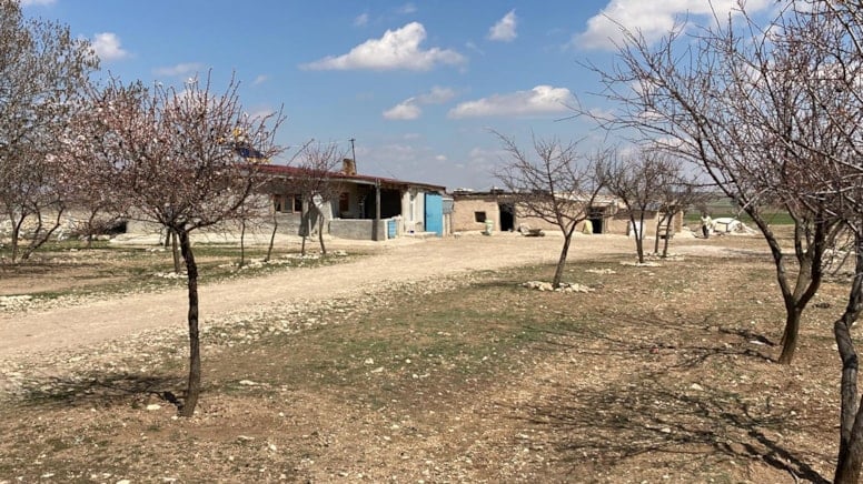 3 yaşındaki kızını boğazını keserek öldürdü: Cani anneye iyi hal indirimi