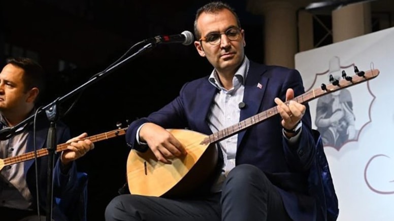 'Benim hikayem, sözleşmeli işçi girdim, liyakatla başkan oldum'