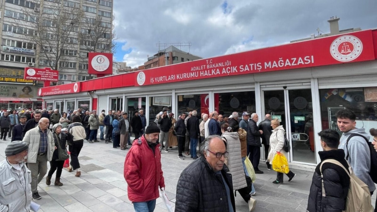 Bu da ucuz yumurta kuyruğu - Sözcü