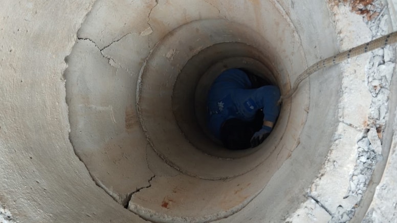 Muğla'da 4 metrelik kuyuya düşen işçi kurtarıldı