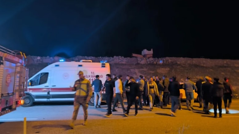Van'da feci kaza: Ölüler ve yaralılar var
