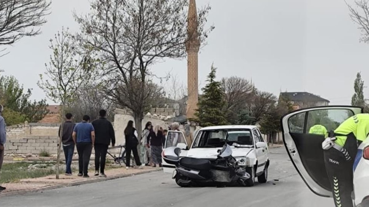 Otomobil ile elektrikli bisiklet çarpıştı: 1 ölü, 1 yaralı