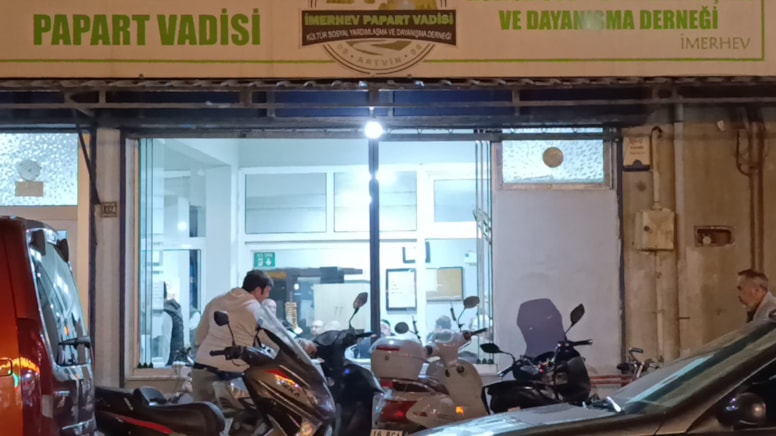 Bursa'da dernek lokalinde bıçaklı kavga: 1 ağır yaralı