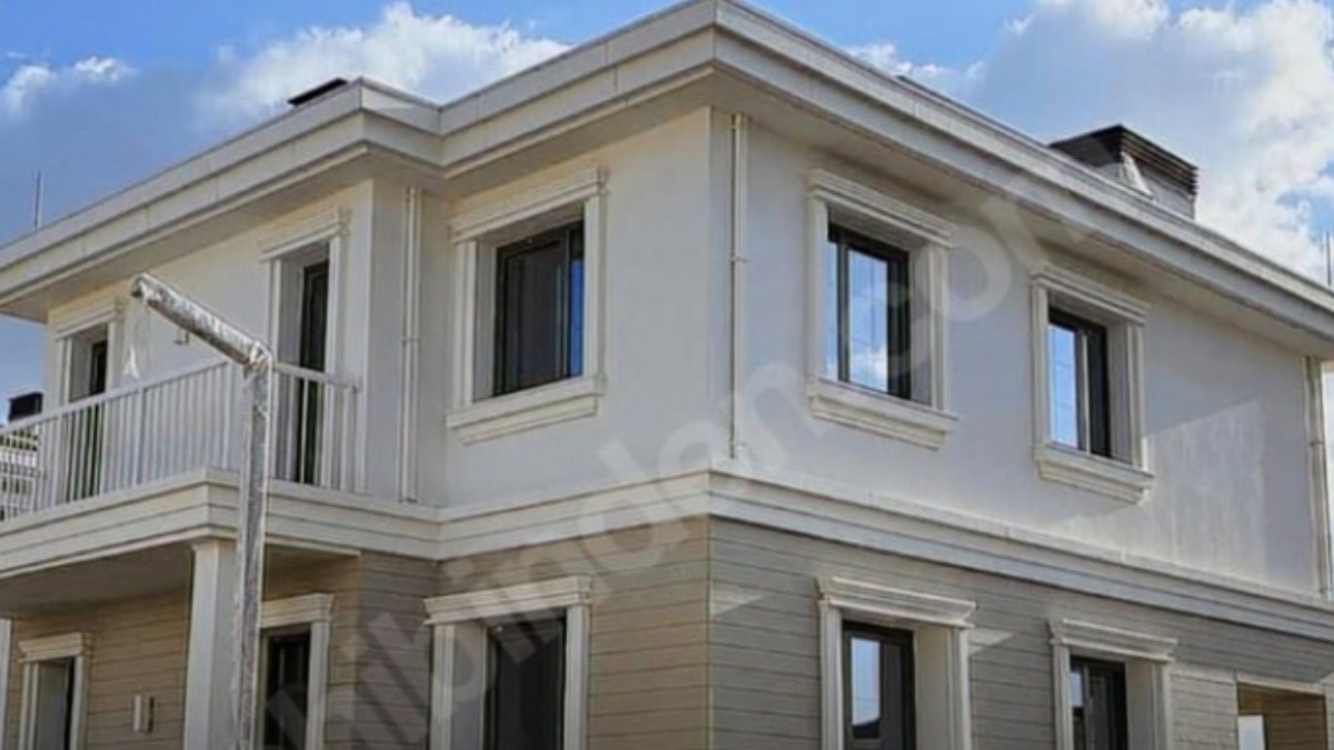 AKP'lilerin almak için kuyruğa girdiği villalar