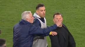 Jose Mourinho, Okan Buruk'un burnunu sıktı