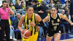 Beşilktaş BOA'yı farklı yenen Fenerbahçe Opet, seride öne geçti