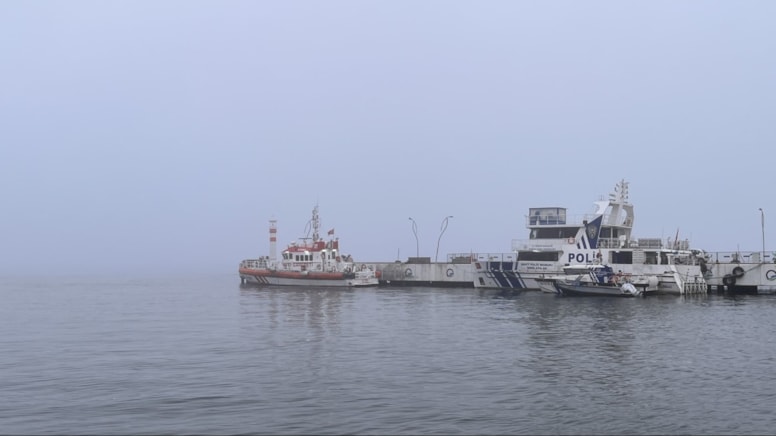 Çanakkale Boğazı'nda sis engeli: Gemi geçişlerine kapatıldı