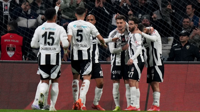 Beşiktaş sahasında Adana Demir'i konuk ediyor!