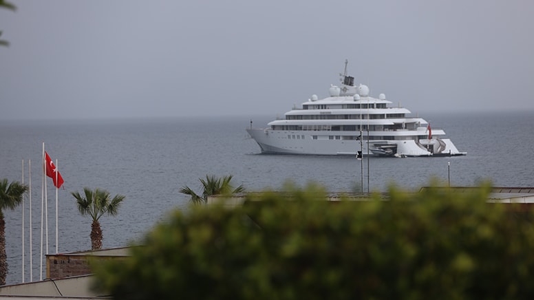 Süper yat "Golden Odyssey" Türkiye kıyılarında