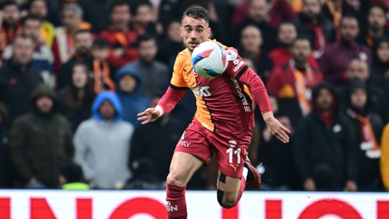 Yunus Akgün dalyaya hazırlanıyor