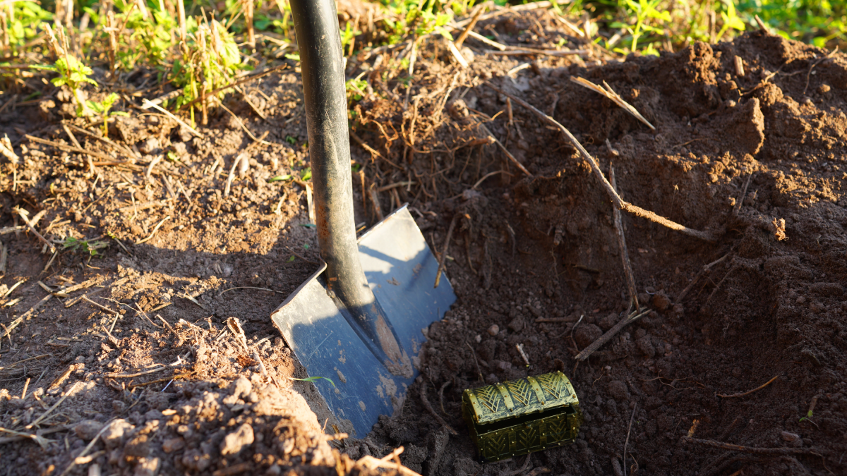 Boş arazide 5 milyonluk külçe altın çıkardı: Sürekli buluyormuş