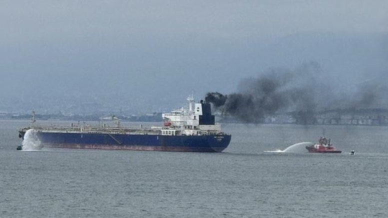 Kocaeli açıklarında faciaya ramak kala: Tonlarca yakıt yüklü tankerde yangın çıktı