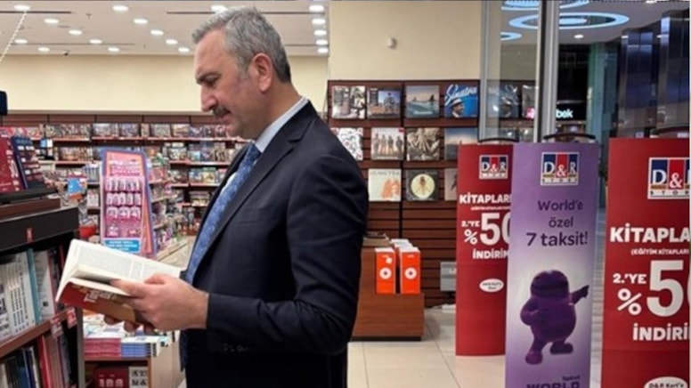 Yayınevi’nden Abdulhamit Gül’e ‘Doğan Avcıoğlu’ mesajı