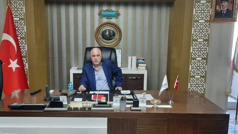 CHP’li Başkan belediyede içtiği çay ve çorbanın bile parasını cebinden vermiş!