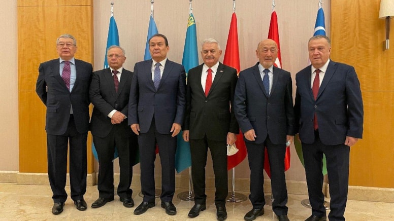 Kıbrıs gidiyor aksakallı nerede?