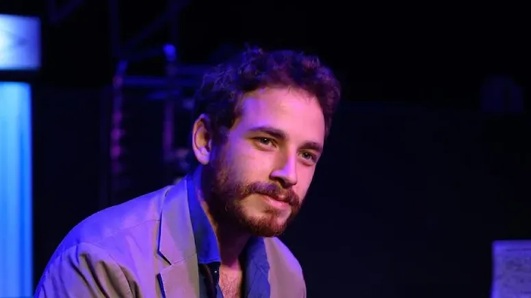 Ünlü isimlerden Cem Yiğit Üzümoğlu tepkisi