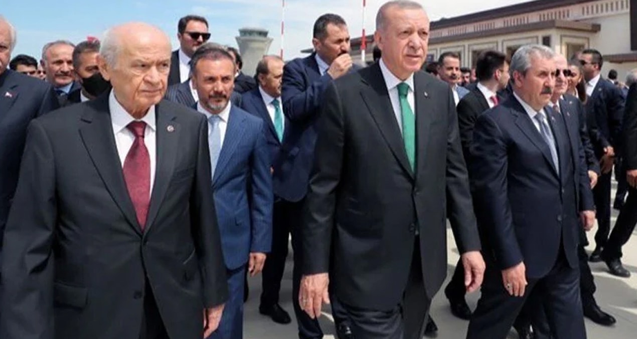 Cumhur İttifakı'nda Büyük Kriz: Destici'den Şok Açıklama!