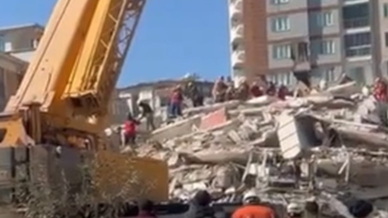 94 kişiye mezar olan Buket Apartmanı müteahhidine 'uzun tutukluluk' gerekçesiyle tahliye