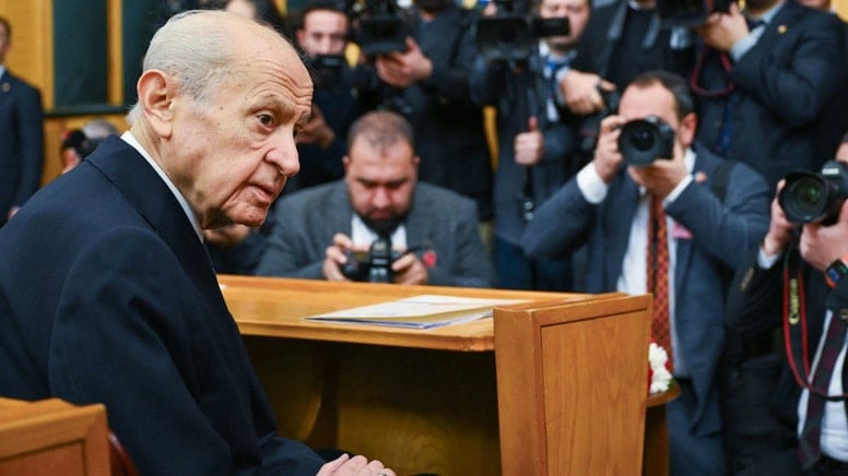 Devlet Bahçeli'yi kızdıracak gelişme! AKP infaz düzenlemesini ilk o partiye gösterdi!