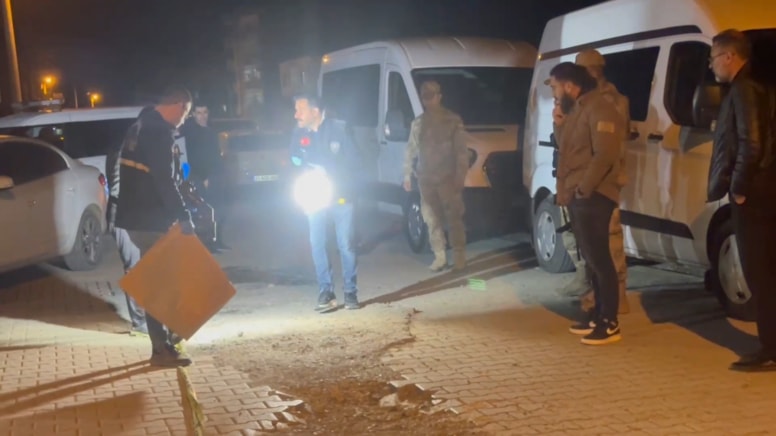 Diyarbakır'da iki aile arasında meydan savaşı: 5 yaralı