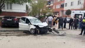 Çorum'da Feci Kaza: 2 Otomobil Çarpıştı, 7 Kişi Yaralandı