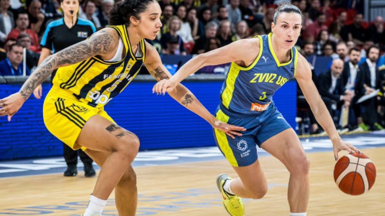 F.Bahçe Opet, yarı finalde kayıp