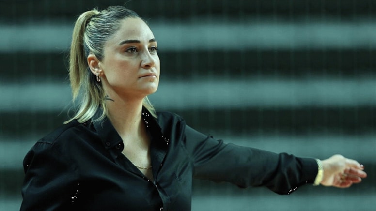 ‘Dişi Fatih Terim’ trafik kazası geçirdi