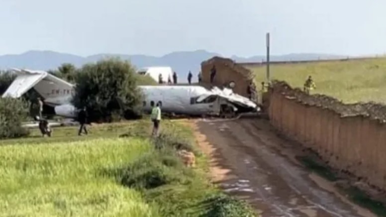 Fas'ta uçak duvara çarptı: 4 yaralı