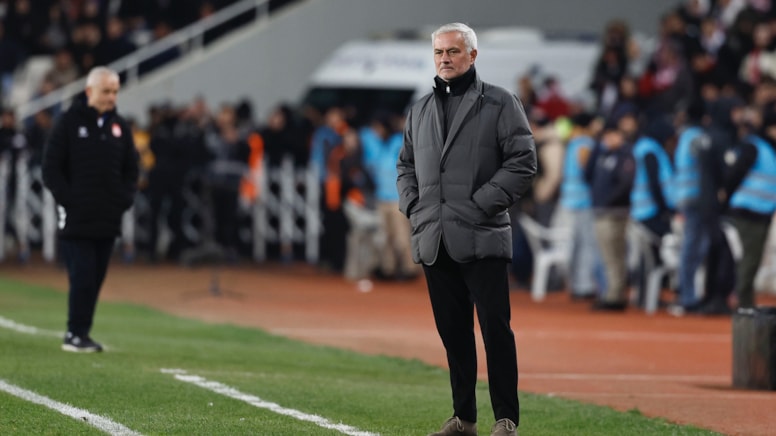 Jose Mourinho: 'Bizi Livakovic kurtardı...'