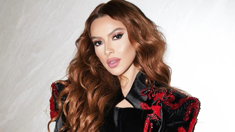 Hadise 'köpeğini otelde bırakıp gitti' iddiasını yalanladı