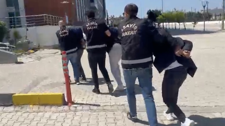 Hatay'da berber dükkanına silahlı saldırı! 2 kişi tutuklandı