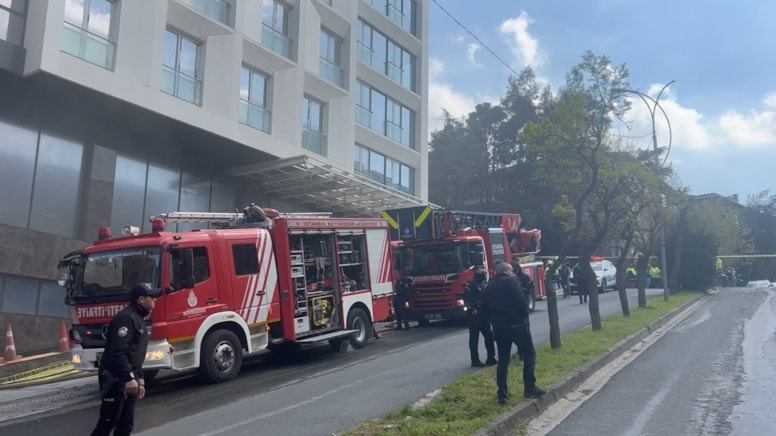 Beşiktaş’ta 9 katlı otelde yangın