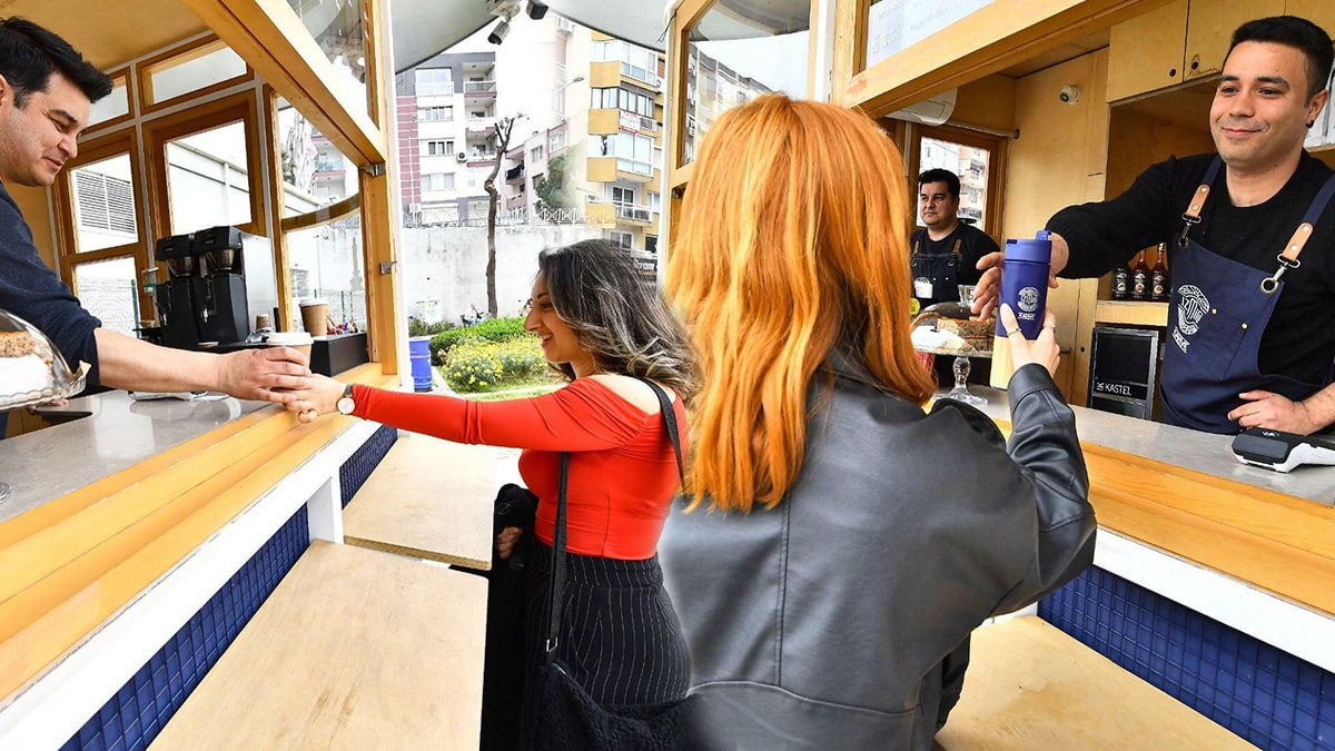 Termosunu getirenlere kahve 10 TL indirimli