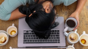 Gün içinde yorgunsanız 'kahve uykusunu' deneyin: Bilim destekliyor