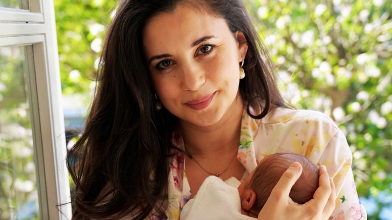 Karsu anne oldu, oğlunun adını açıkladı