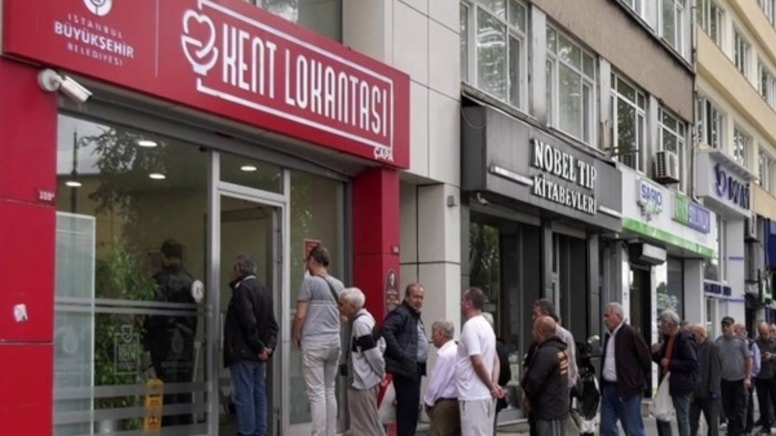 İBB'nin en beğenilen projesi kent lokantası oldu - Sözcü