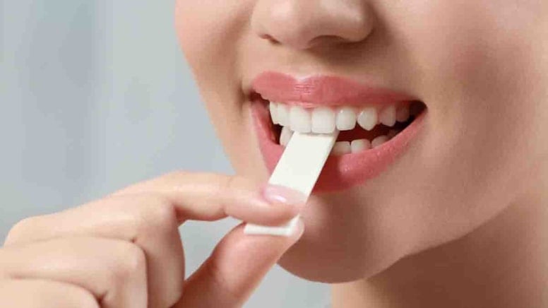 Sakız çiğnemek, hatta evde çıplak dolaşmak bile yasak: Bu ülke dünyanın en katı kurallarına sahip!