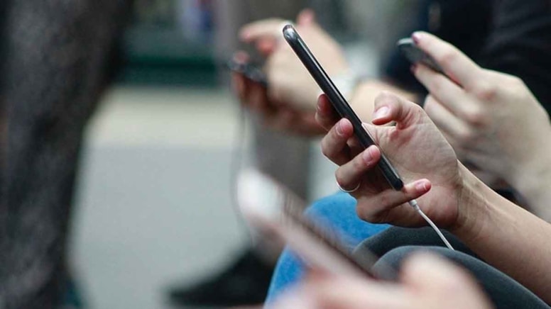 Telefonunuzu asla bu şekilde şarj etmeyin: Tüm üreticiler tarafından yasaklanan yöntem