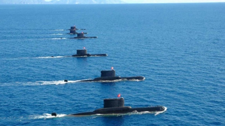 Deniz Kuvvetleri 12 denizaltıyla "Çanakkale Boğaz Geçişi" yapacak