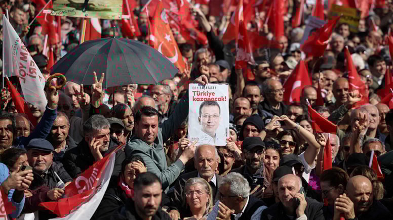 Abdurrahman Dilipak’tan AKP'ye Maltepe göndermesi: Kaçtıklarını zannettikleri şeye koşuyorlar!