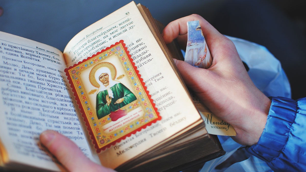 Moskova'nın en ünlü kahininden ürküten 2025 tahmini